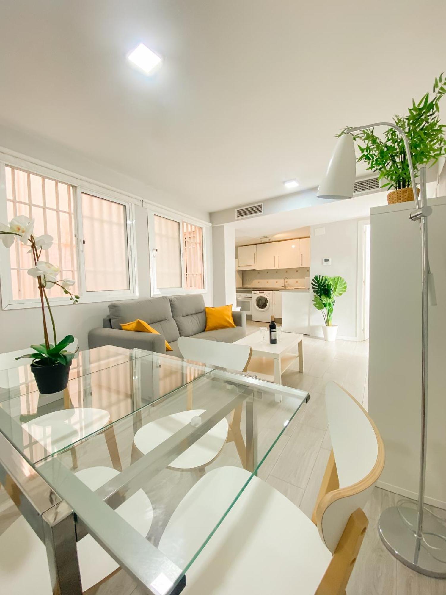 3 Rooms Y 3 Baths Y Aparcamiento Catedral מאלגה מראה חיצוני תמונה